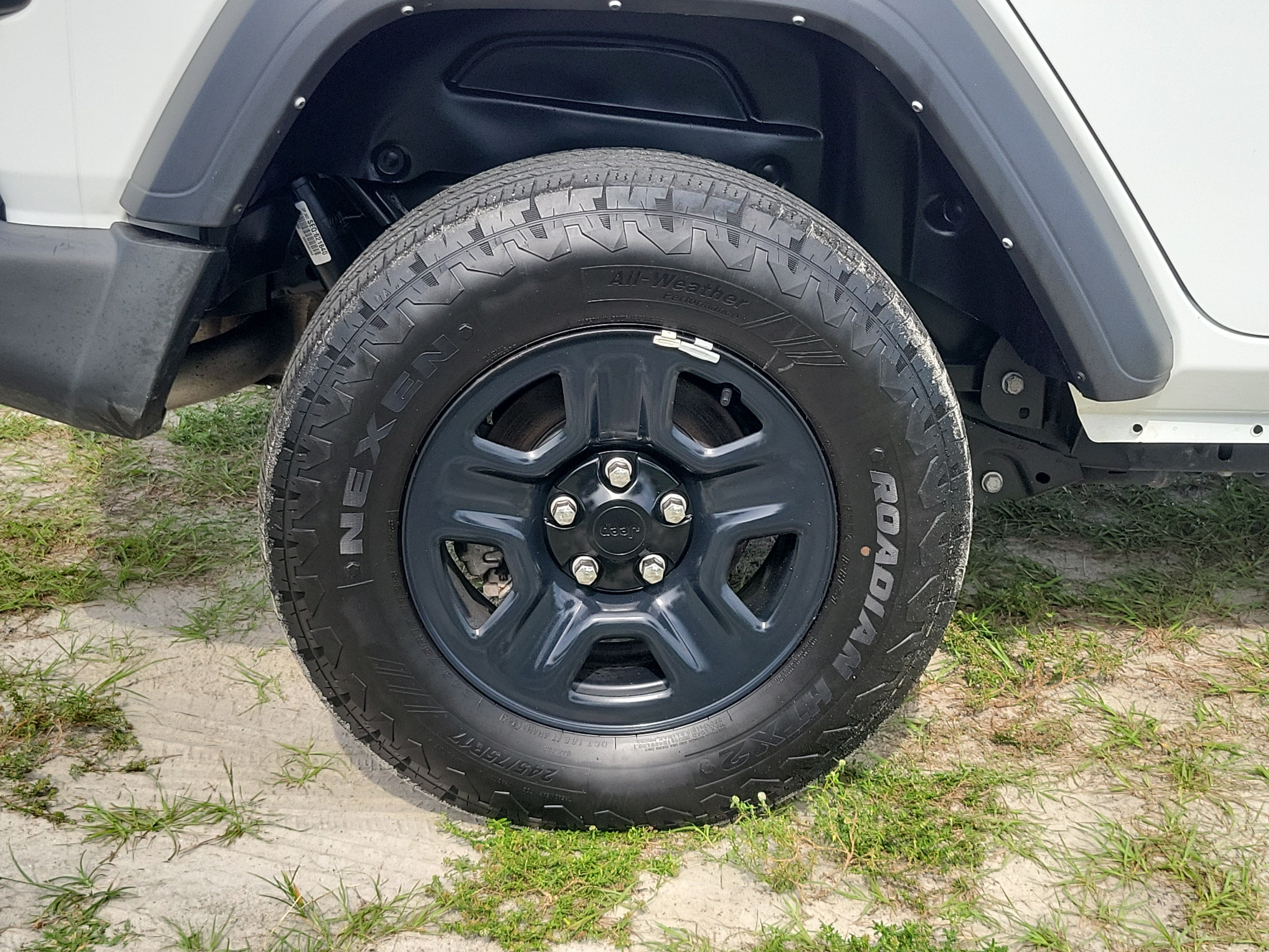 Used 2024 Jeep Wrangler Unlimited Sport AWD/4WD image 5
