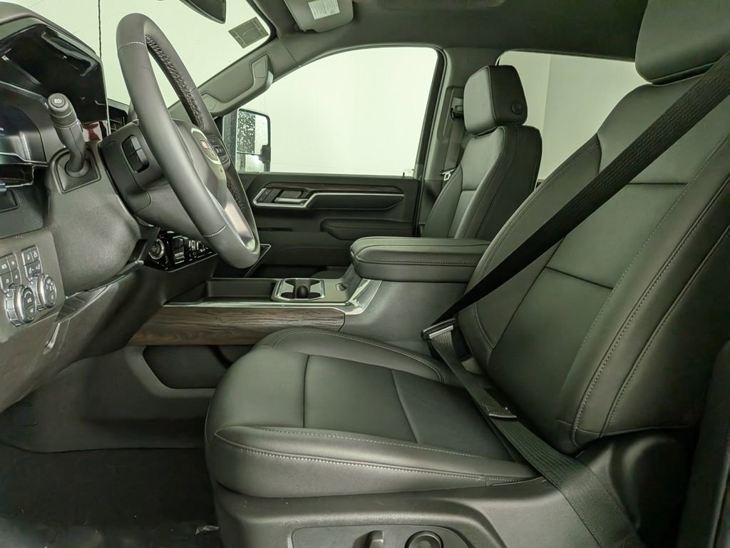 New 2025 GMC Sierra 2500 SLT w/ SLT Premium Package image 14