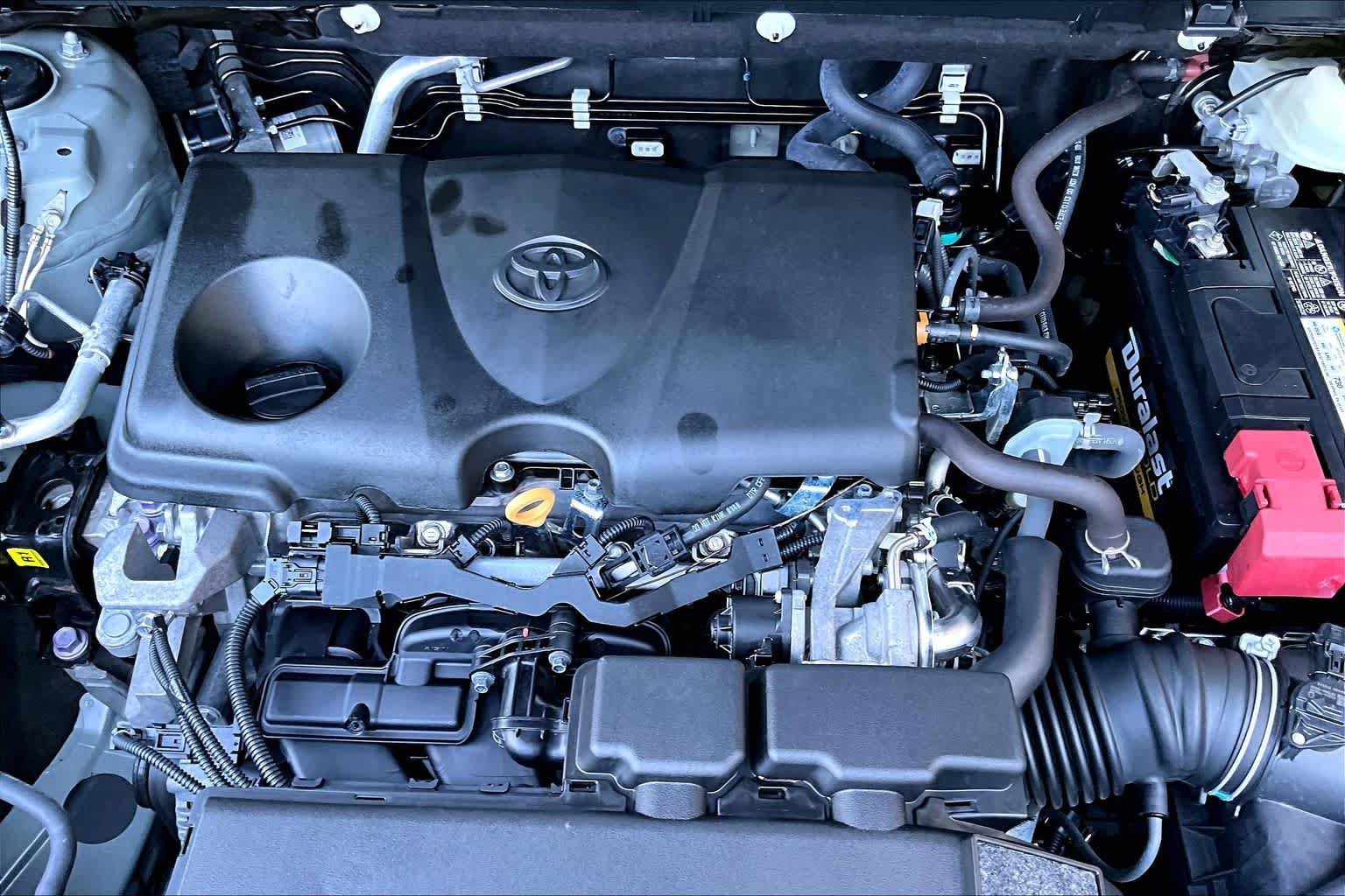 Used 2021 Toyota RAV4 XLE Premium FWD image 33