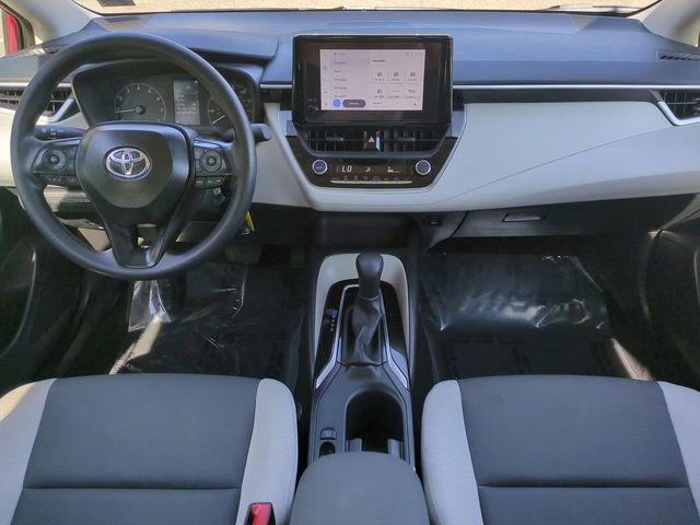 Used 2025 Toyota Corolla LE image 13