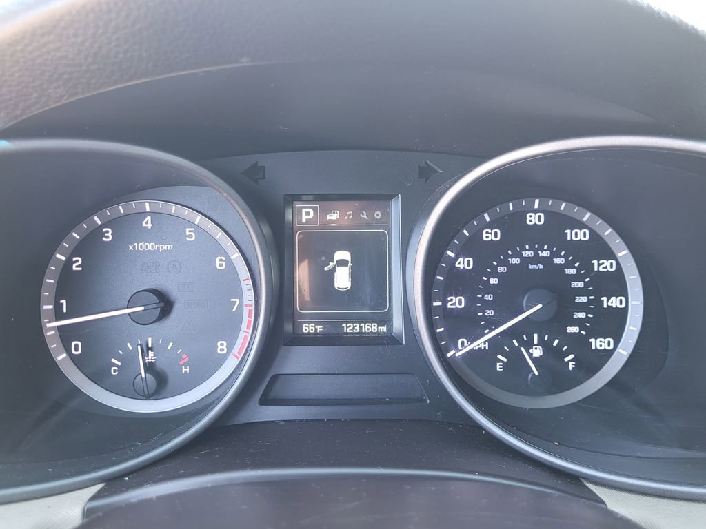 Used 2018 Hyundai Santa Fe Sport AWD/4WD image 7