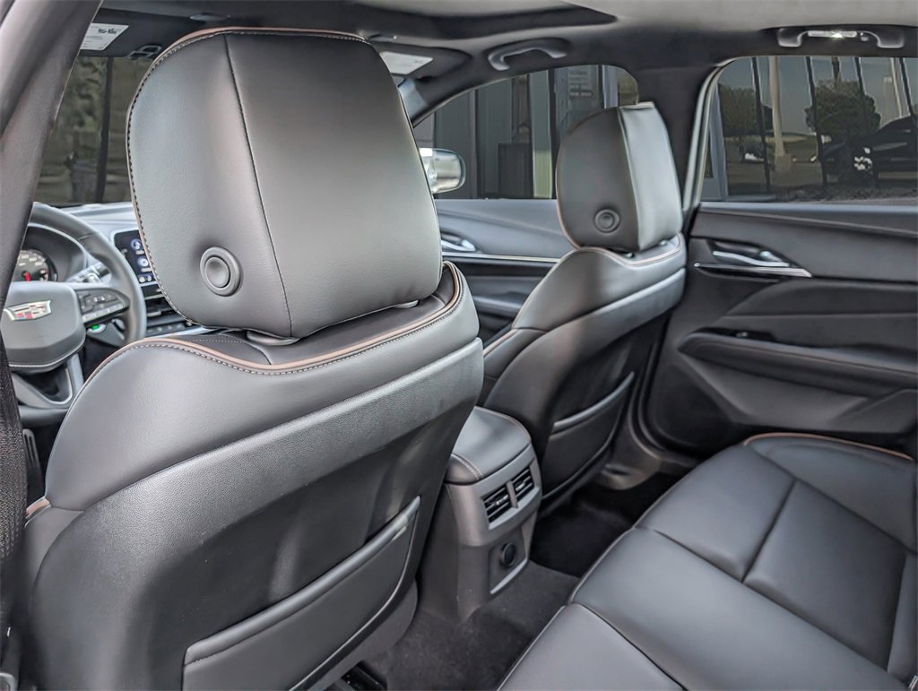 New 2026 Cadillac CT4 V image 12