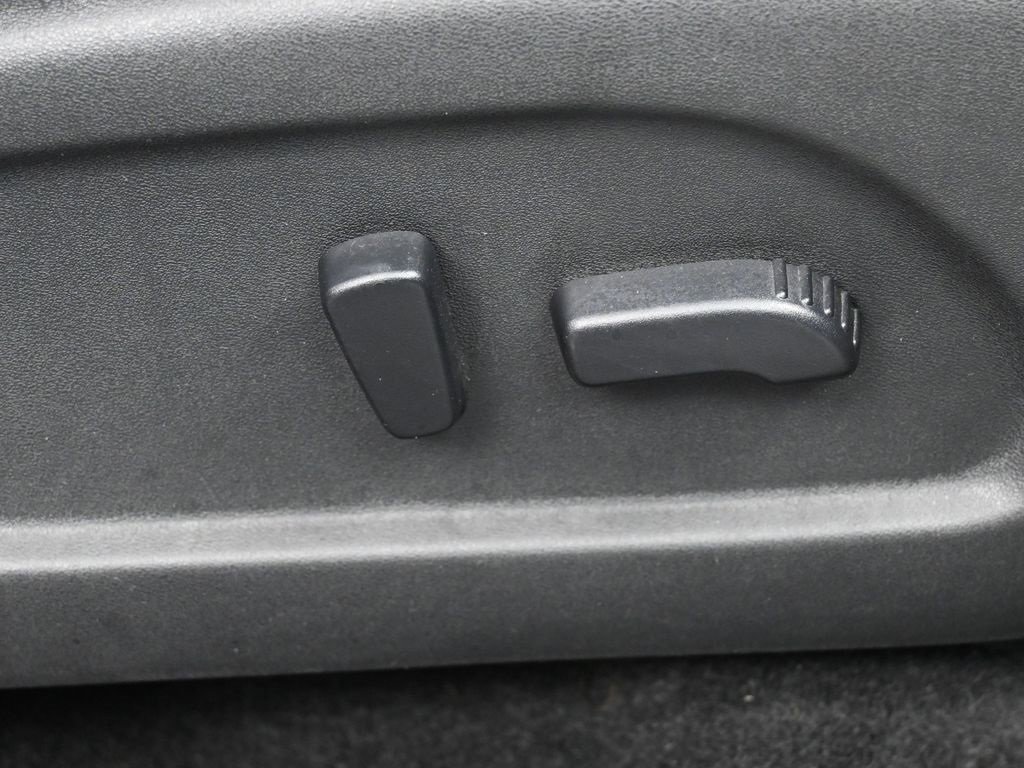 Used 2016 Nissan Murano SV image 34