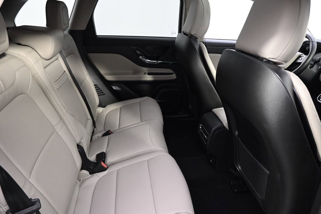 New 2026 Lincoln Corsair Grand Touring image 18