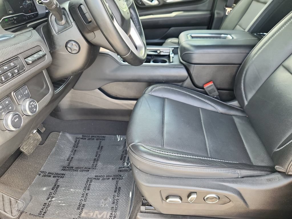 Used 2023 GMC Yukon Denali AWD/4WD image 8