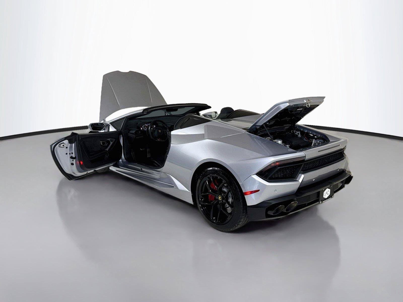 Used 2018 Lamborghini Huracan LP 580-2 RWD image 37