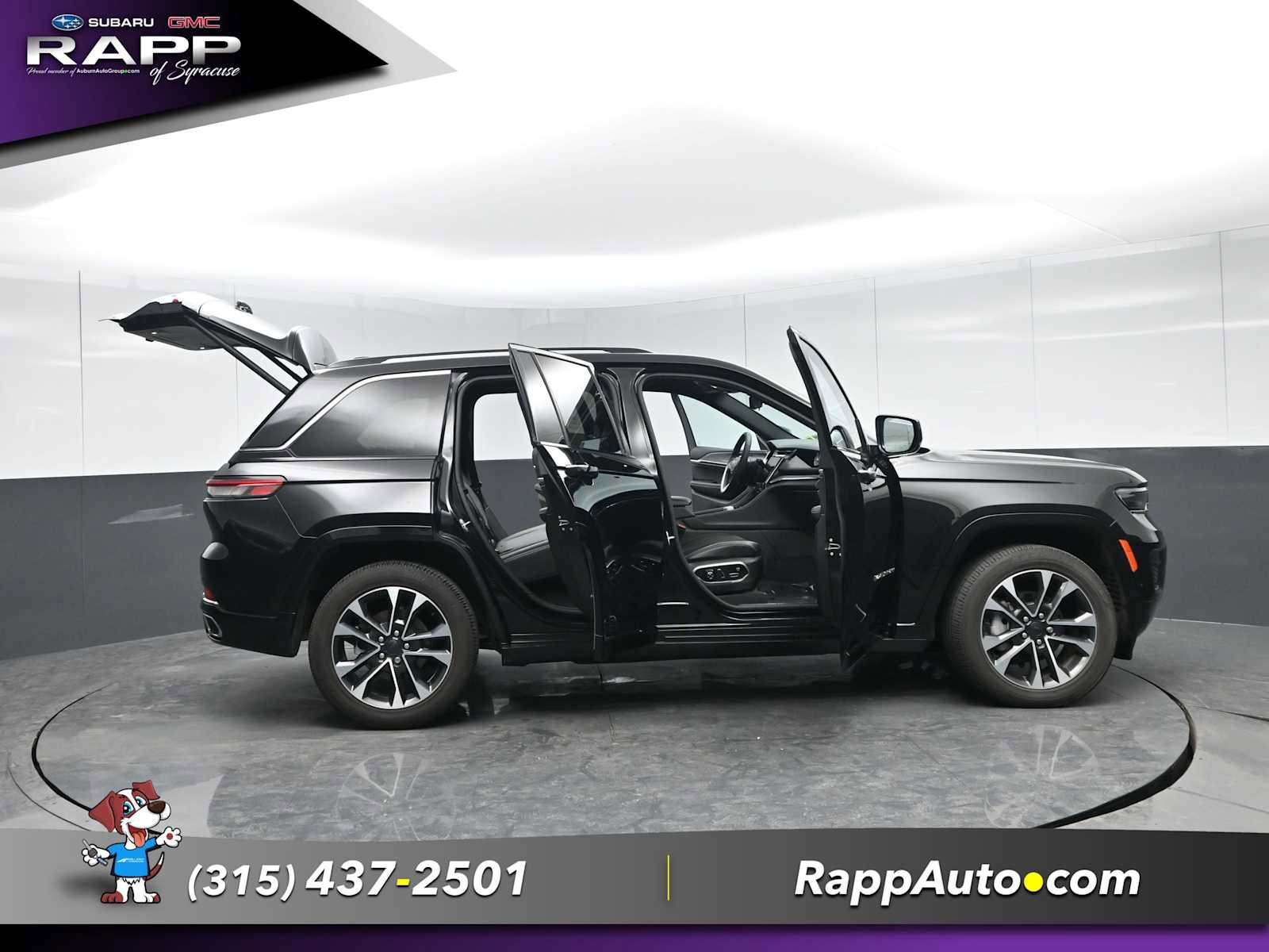 Used 2023 Jeep Grand Cherokee Overland w/ Luxury Tech Group IV AWD/4WD image 71