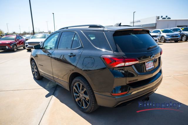 Used 2022 Chevrolet Equinox RS w/ RS Leather Package image 3