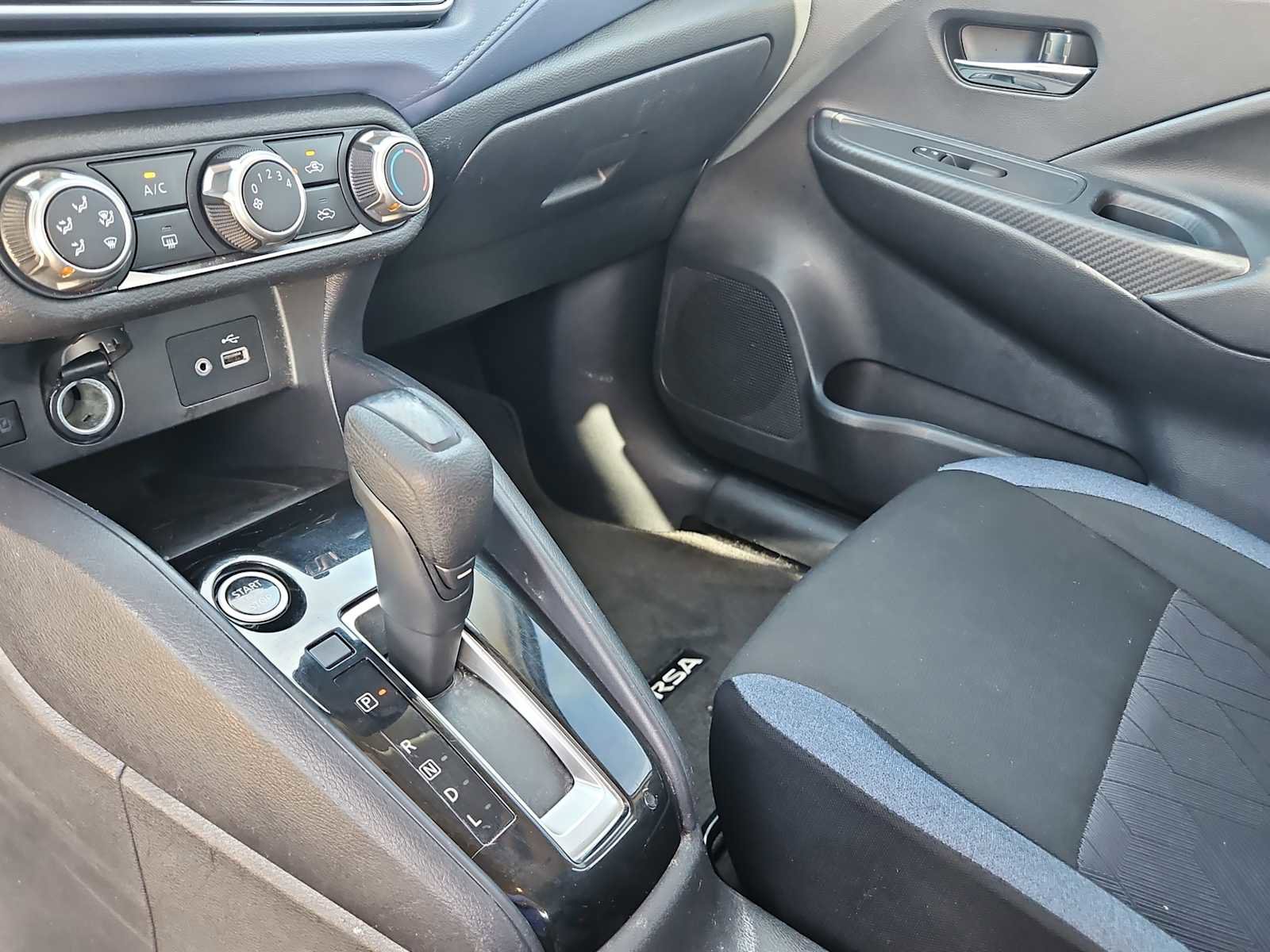 Used 2024 Nissan Versa SV w/ Trunk Package image 20