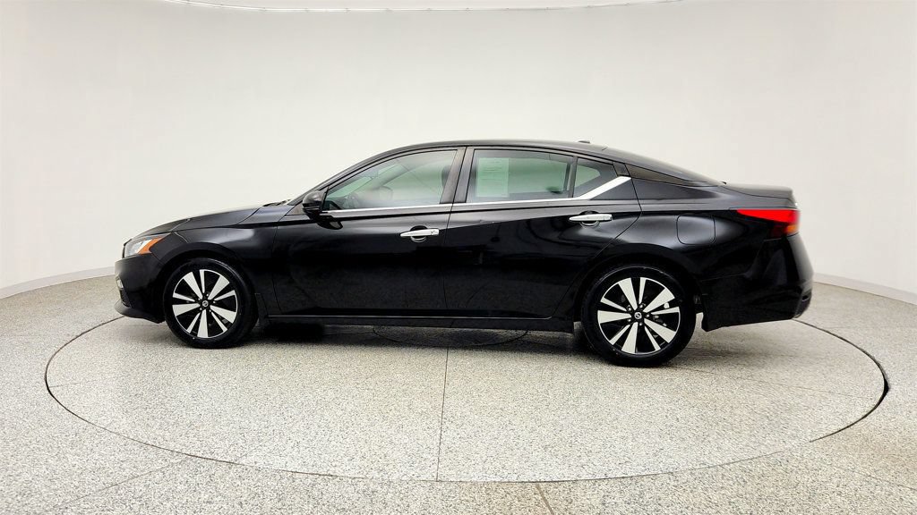 Used 2021 Nissan Altima 2.5 SV w/ SV Premium Package FWD image 8