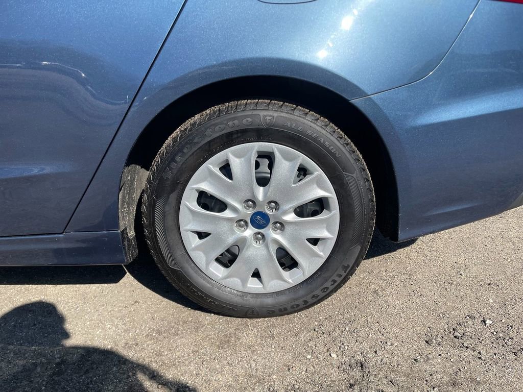 Used 2019 Ford Fusion S FWD image 30