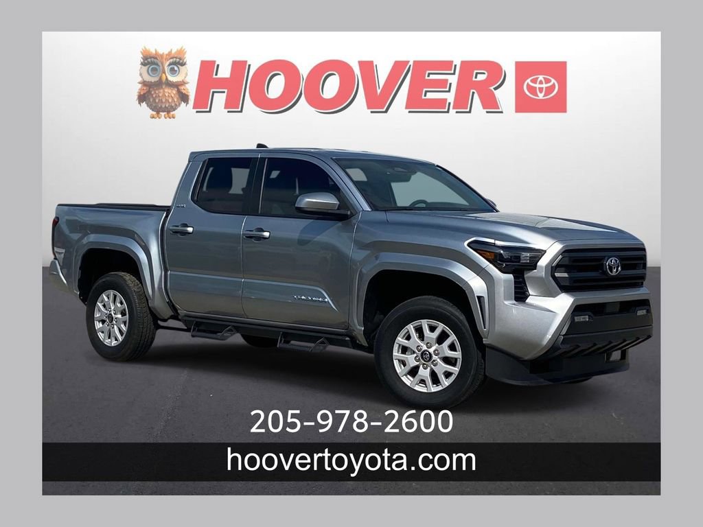 Used 2025 Toyota Tacoma SR5 AWD/4WD image 1