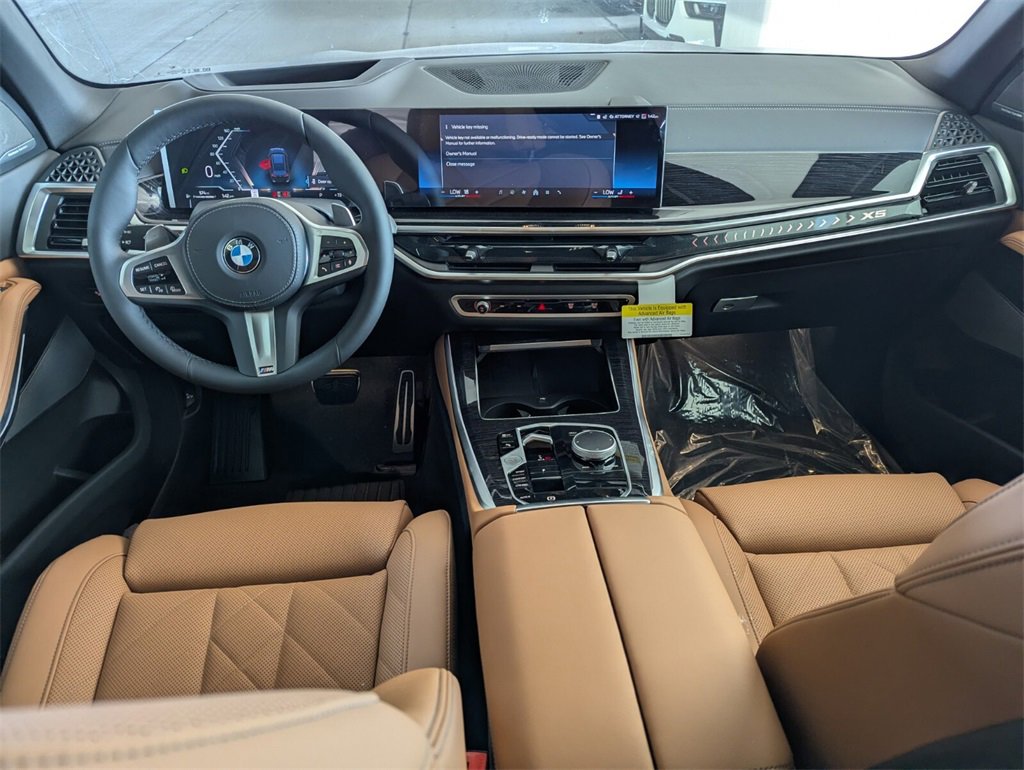 New 2025 BMW i7 M70 image 10