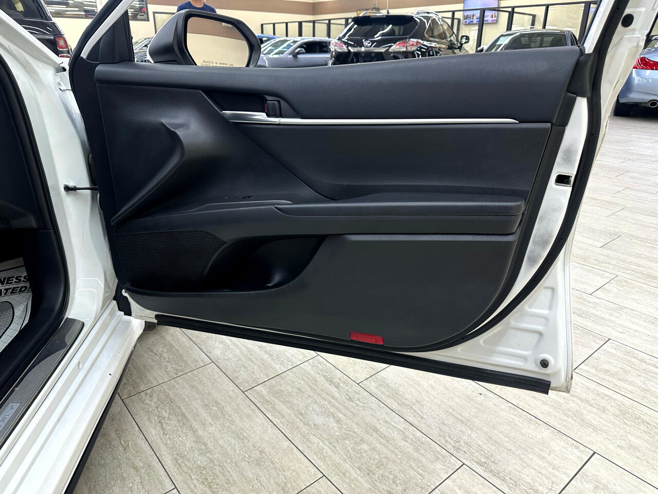 Used 2023 Toyota Camry SE image 37