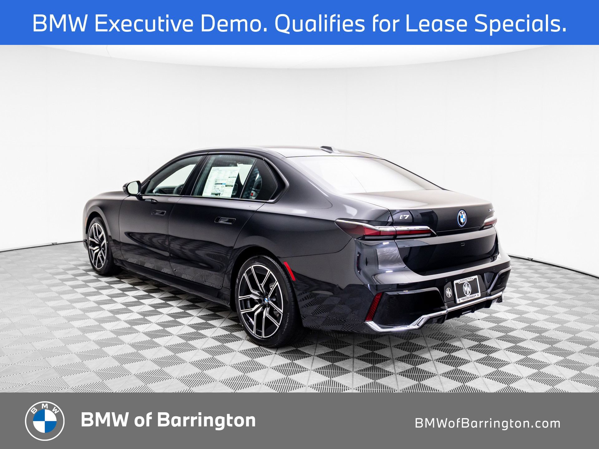 New 2025 BMW i7 xDrive60 image 3