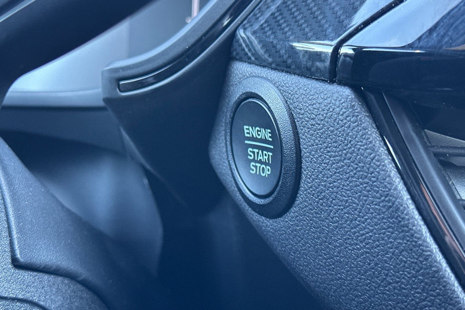 Used 2025 Ford Escape ST-Line image 22