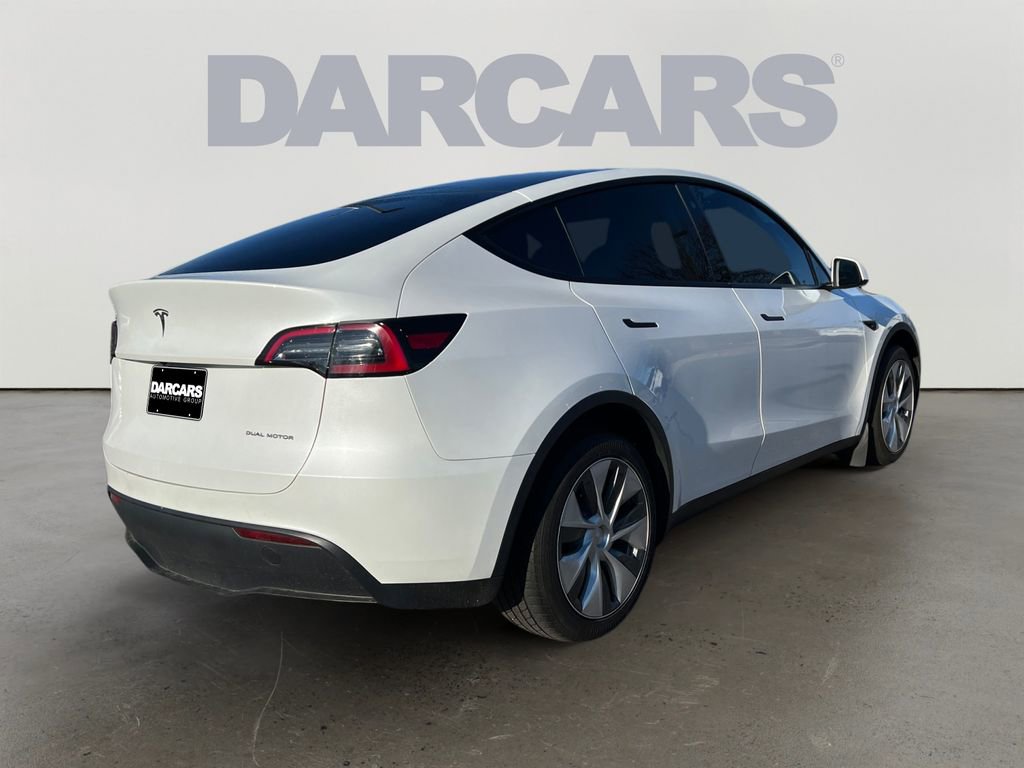 Used 2023 Tesla Model Y Long Range image 5