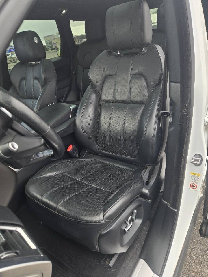 Used 2016 Land Rover Range Rover Sport Supercharged AWD/4WD image 25
