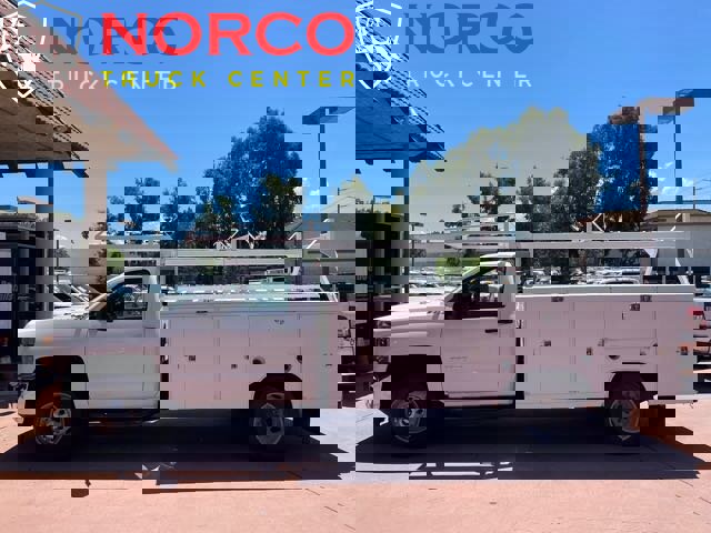 Used 2015 Chevrolet Silverado 3500 W/T w/ Snow Plow Prep Package image 5