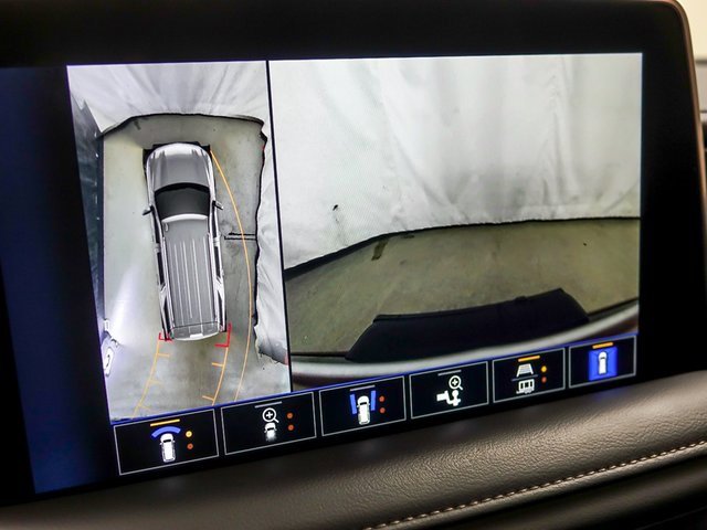 Used 2023 Chevrolet Tahoe High Country w/ Premium Package image 23