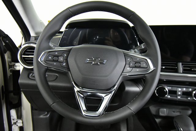 New 2026 Chevrolet Trax ACTIV image 2