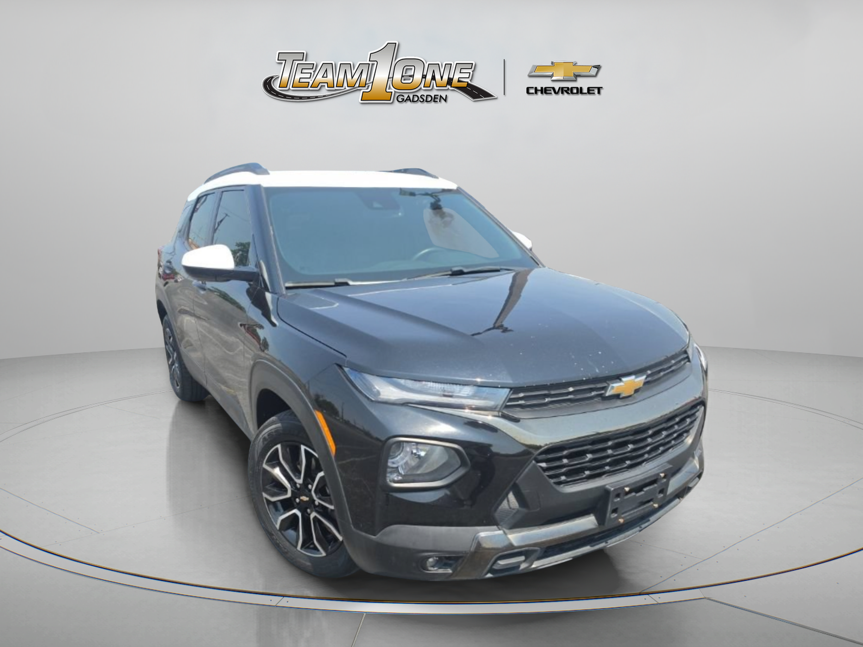 Used 2021 Chevrolet TrailBlazer ACTIV w/ Technology Package FWD image 1