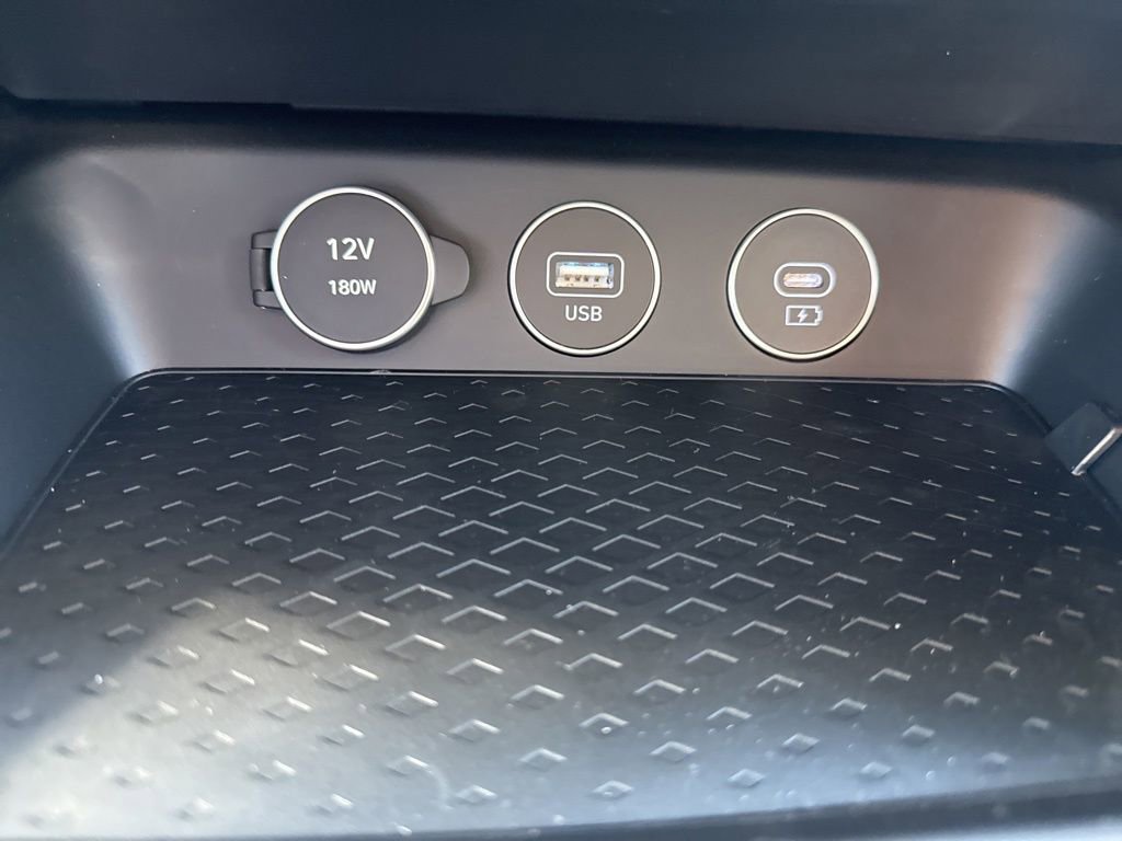 New 2026 Genesis G70 2.5T image 22