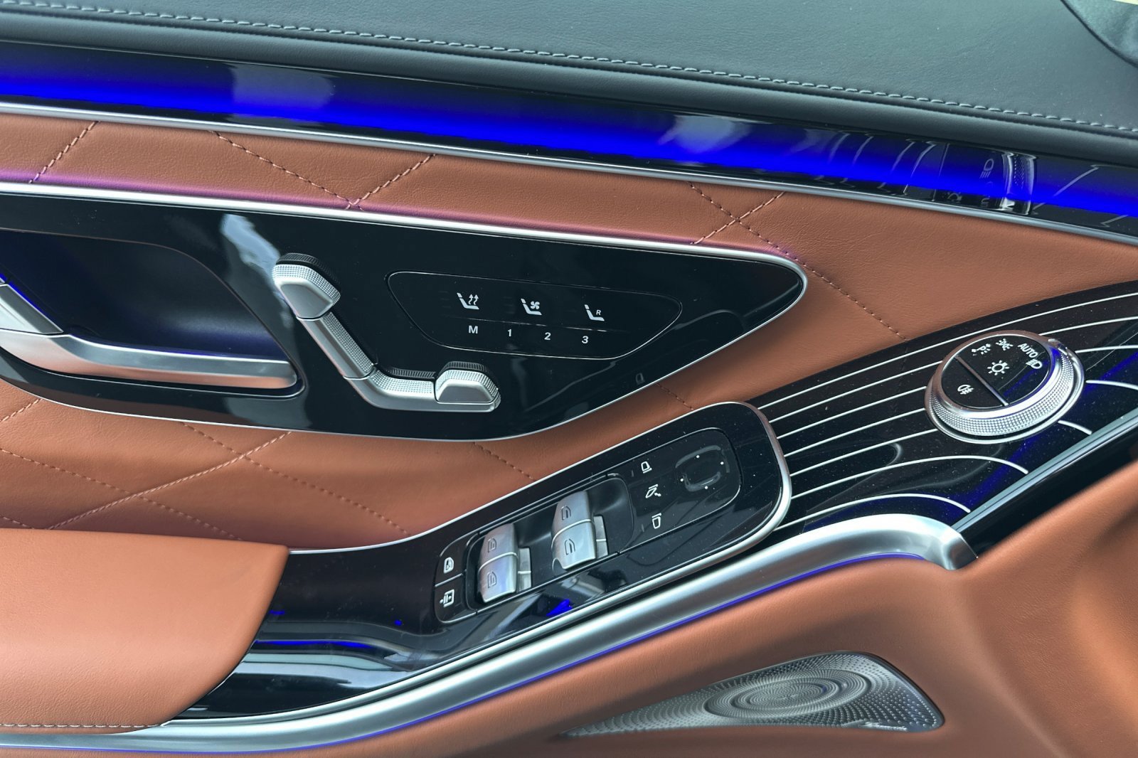 New 2026 Mercedes-Benz S 580 4MATIC Sedan image 10