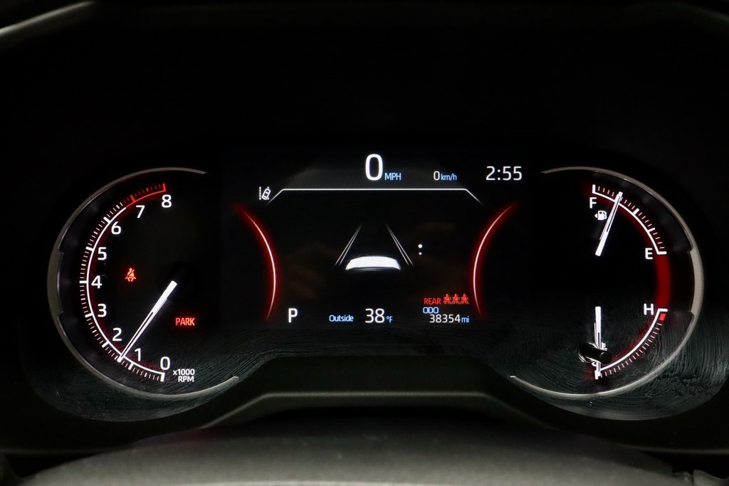 Used 2024 Toyota RAV4 LE image 27