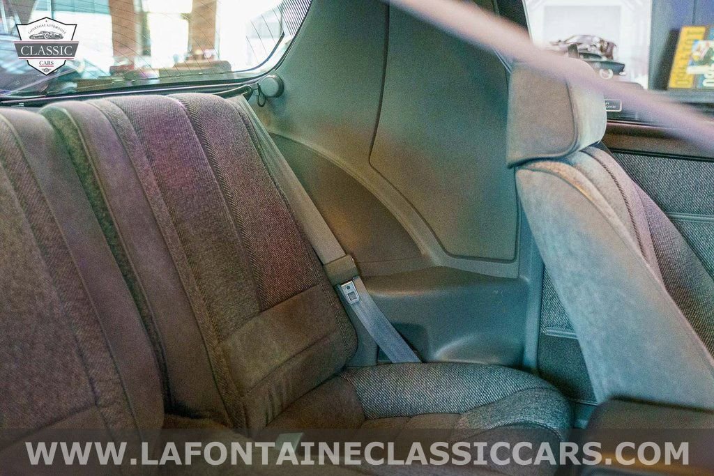 Used 1990 Chevrolet Camaro IROC-Z image 9