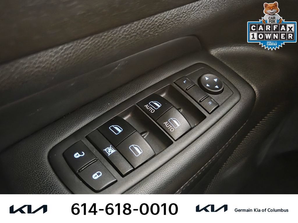 Used 2017 Jeep Grand Cherokee Altitude AWD/4WD image 25