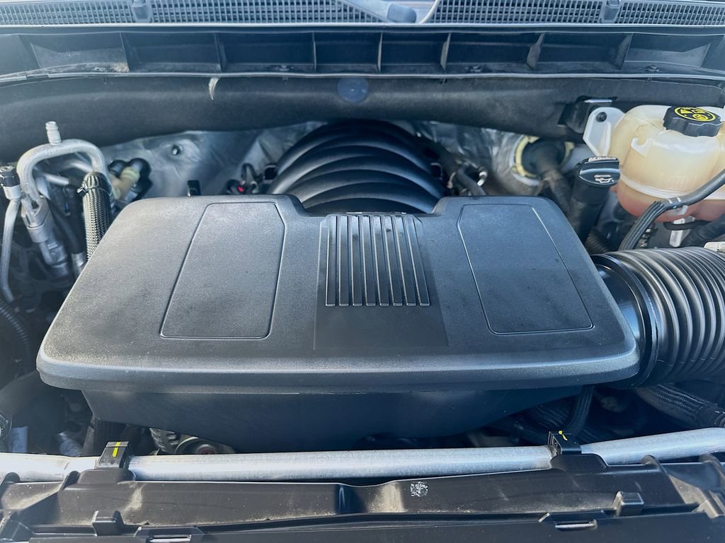 Used 2022 Cadillac Escalade Luxury image 30