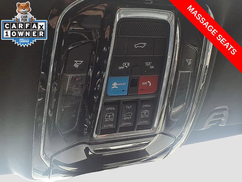 Used 2023 Jeep Grand Wagoneer L Series II AWD/4WD image 37