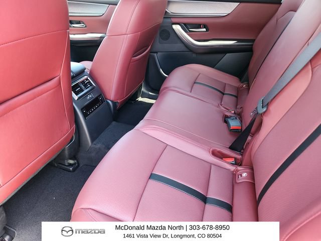 Used 2025 MAZDA CX-70 Plug-In Hybrid w/ Premium Plus AWD/4WD image 9