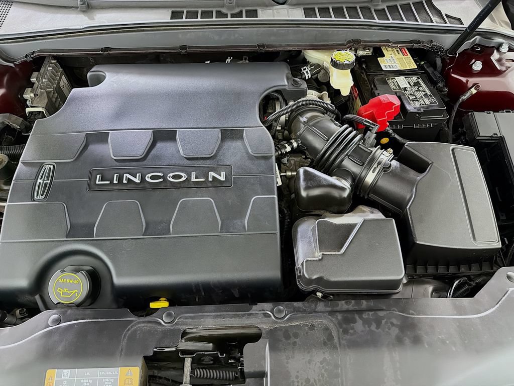 Used 2018 Lincoln Continental Select FWD image 36