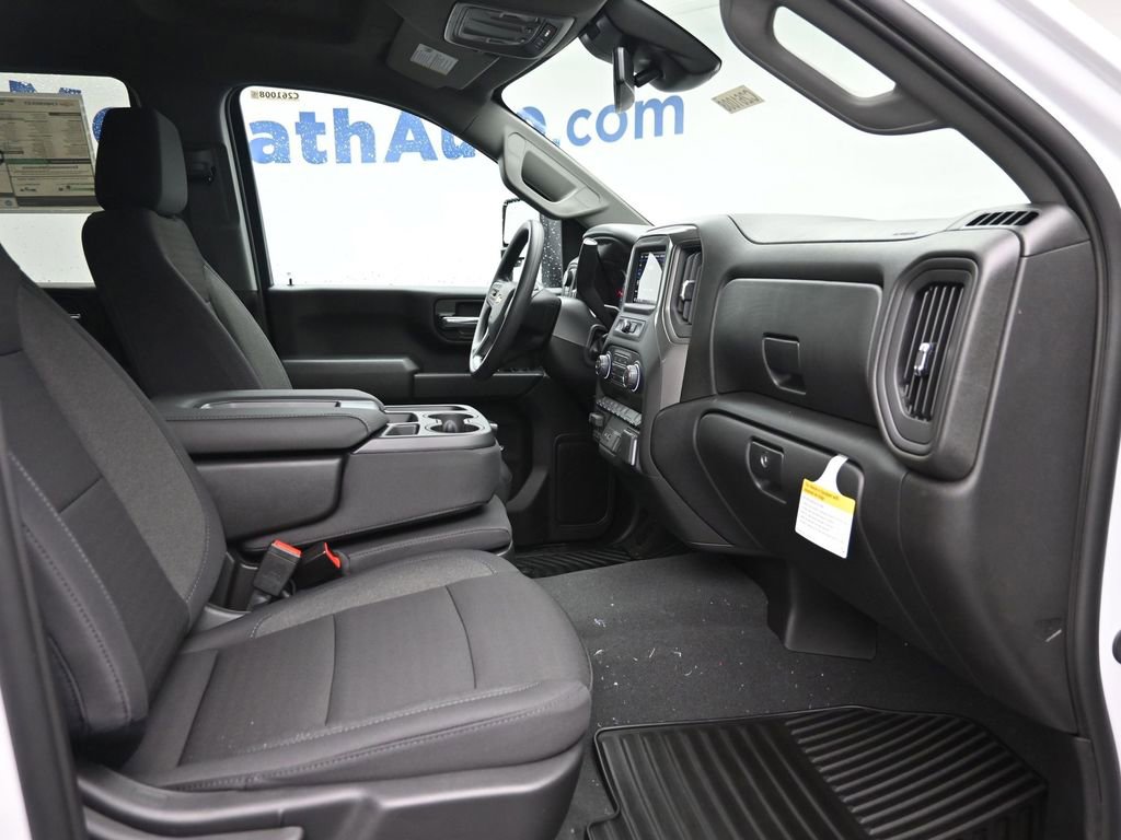New 2026 Chevrolet Silverado 2500 Custom w/ Custom Value Package AWD/4WD image 7
