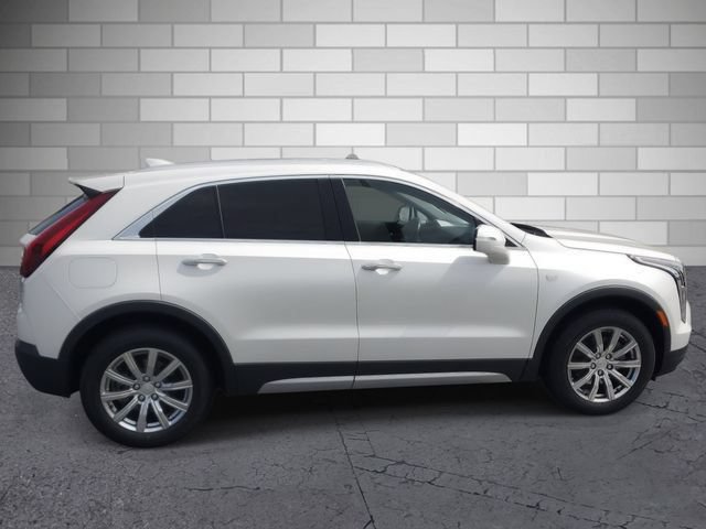 Certified 2022 Cadillac XT4 Premium Luxury w/ Safety Alert Package FWD image 6