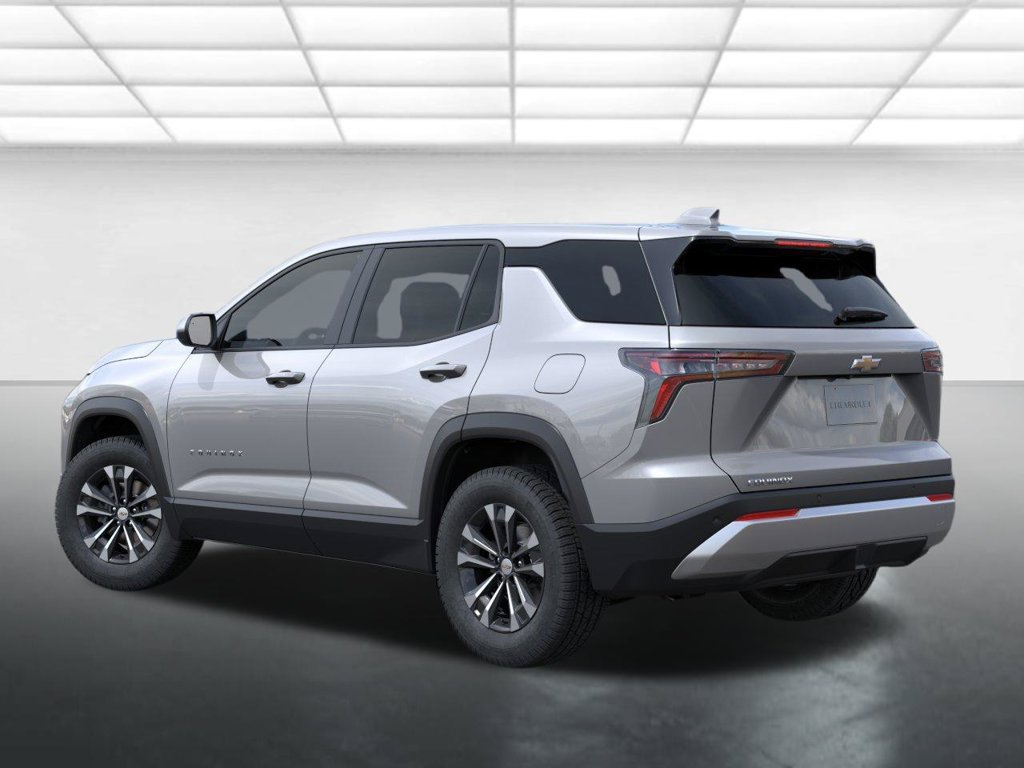 New 2027 Chevrolet Equinox LT w/ Convenience Package II FWD image 4