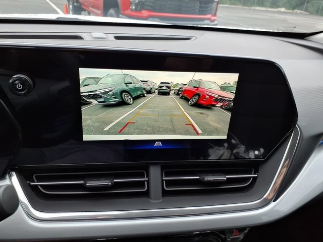 New 2026 Chevrolet Trax LT FWD image 12