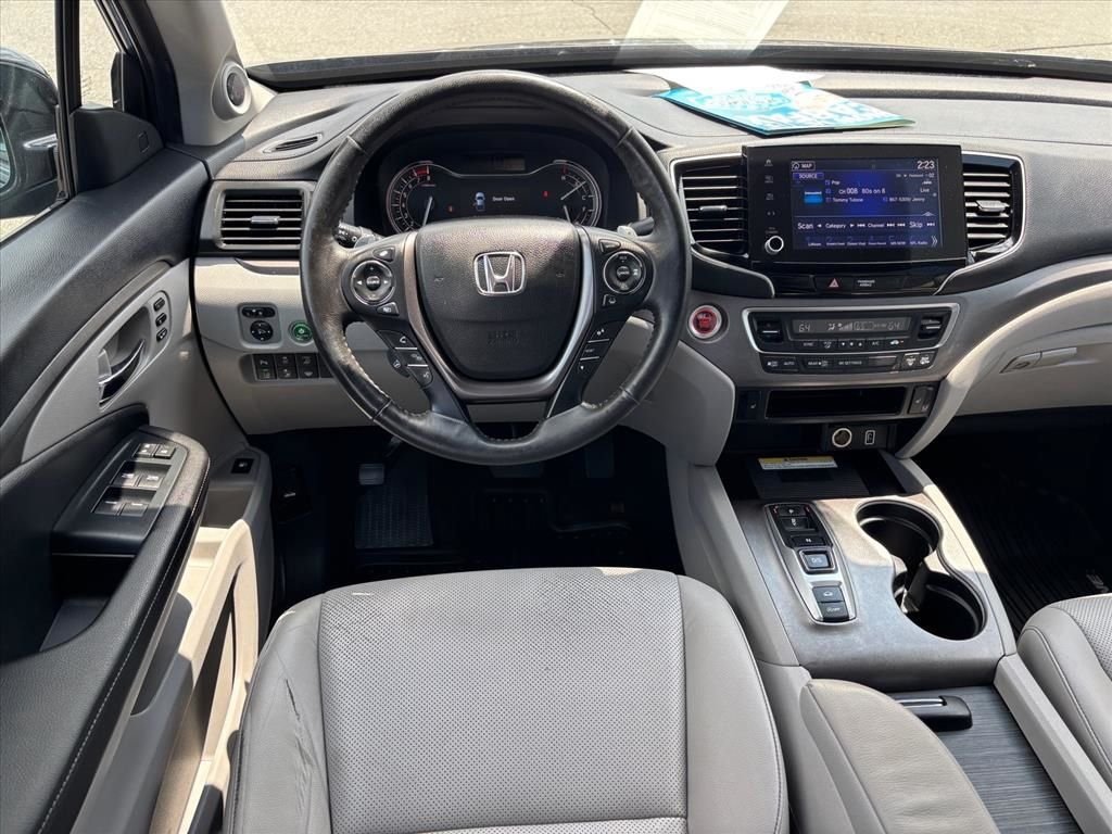 Used 2023 Honda Ridgeline RTL-E image 3