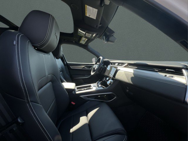 New 2026 Jaguar F-PACE R-Dynamic S image 23