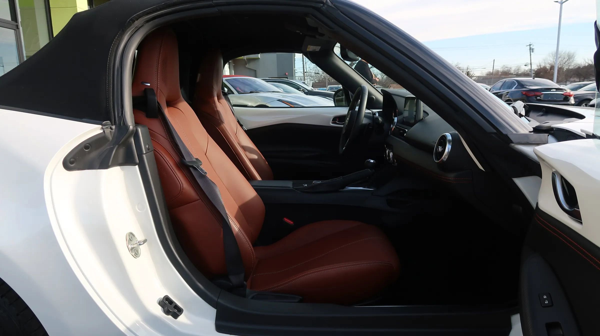 Used 2023 MAZDA MX-5 Miata Grand Touring image 21