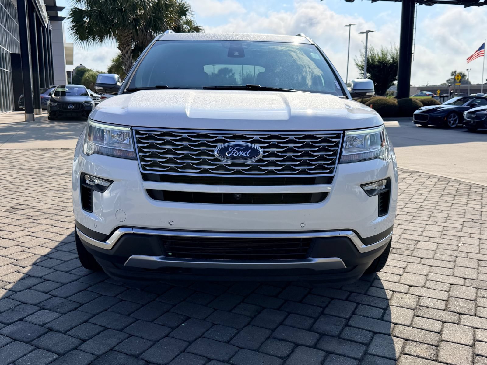 Used 2019 Ford Explorer Platinum AWD/4WD image 6