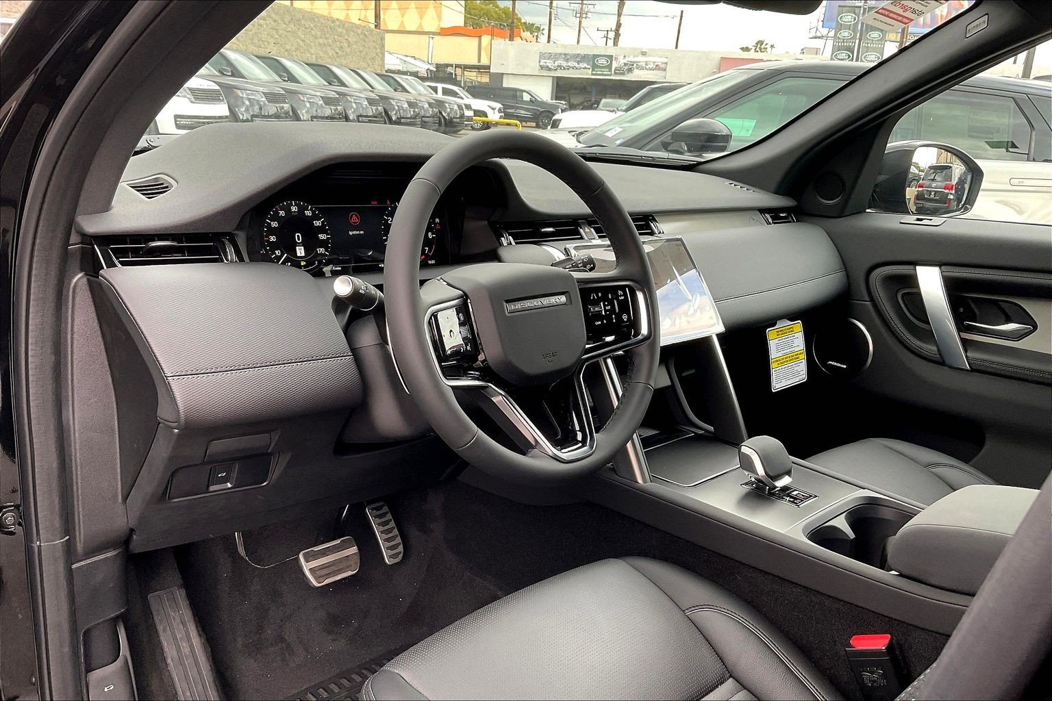 New 2026 Land Rover Discovery Sport Landmark image 10