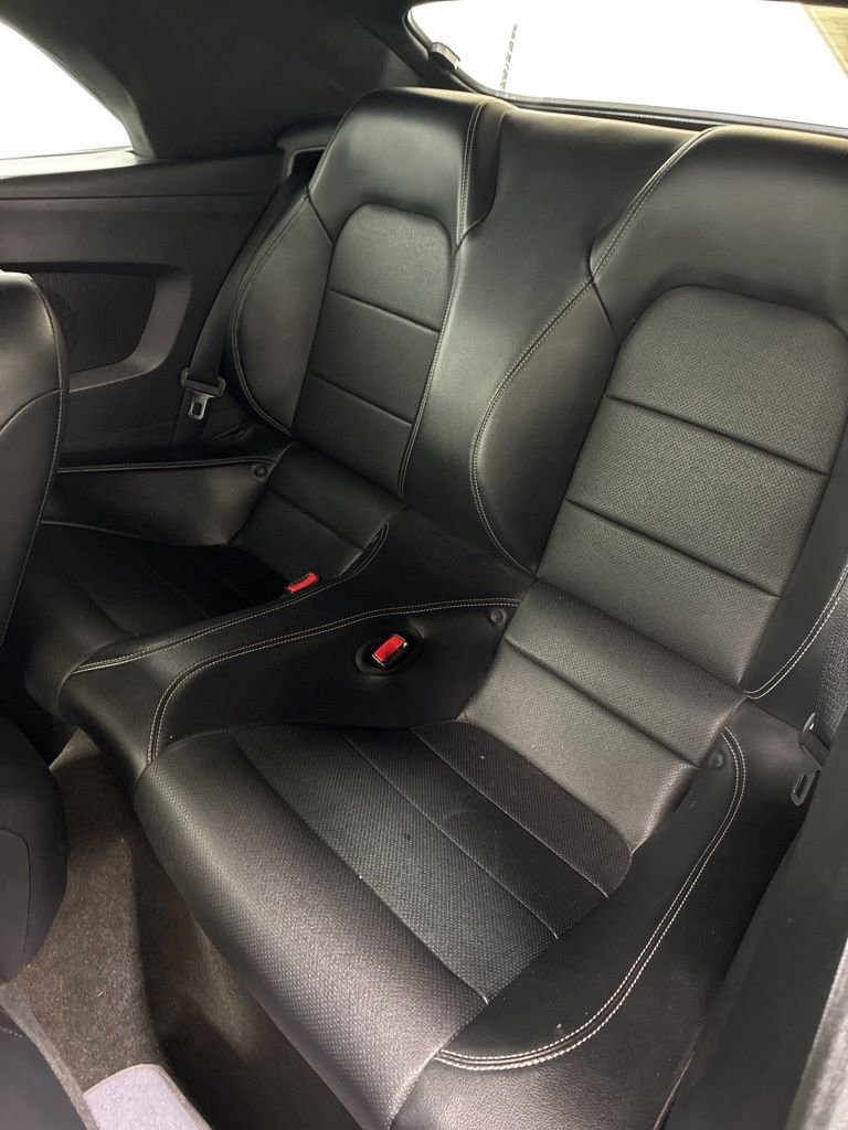 Used 2017 Ford Mustang Premium image 22