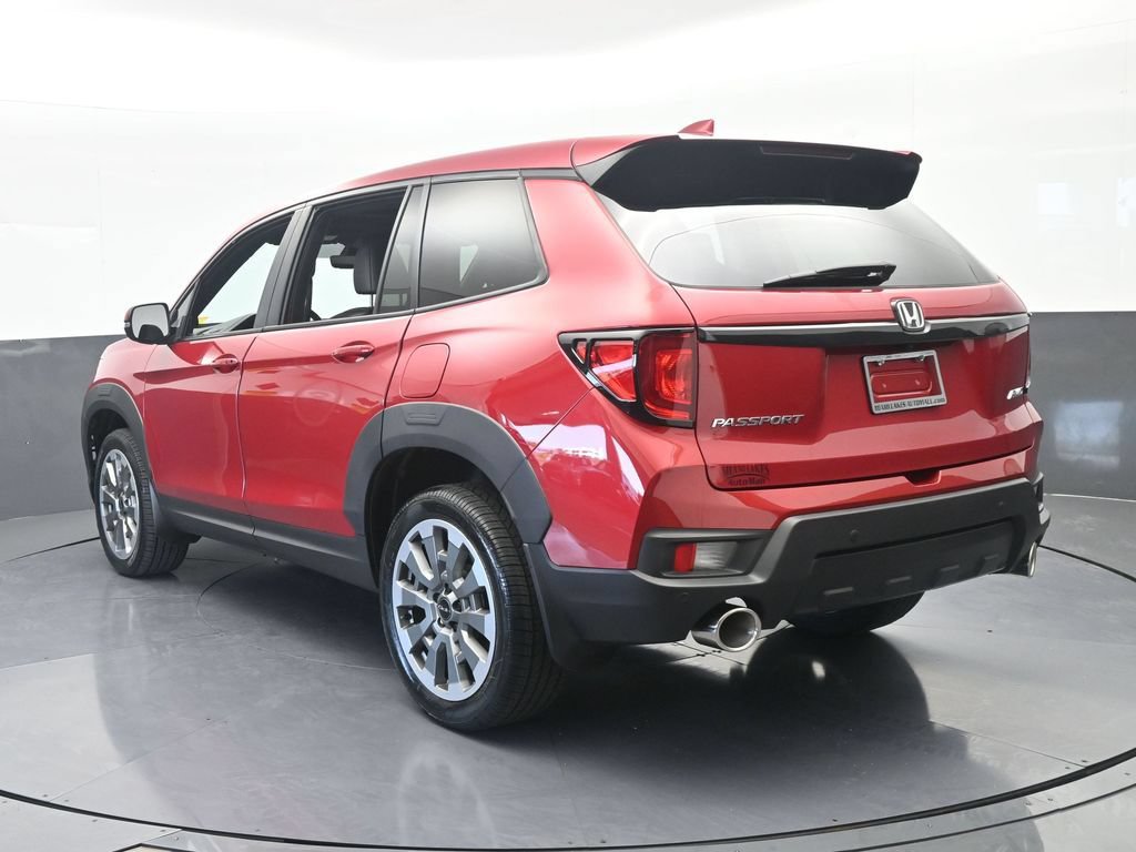 Used 2025 Honda Passport EX-L image 4