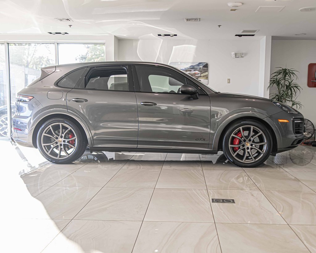 Used 2021 Porsche Cayenne GTS image 9