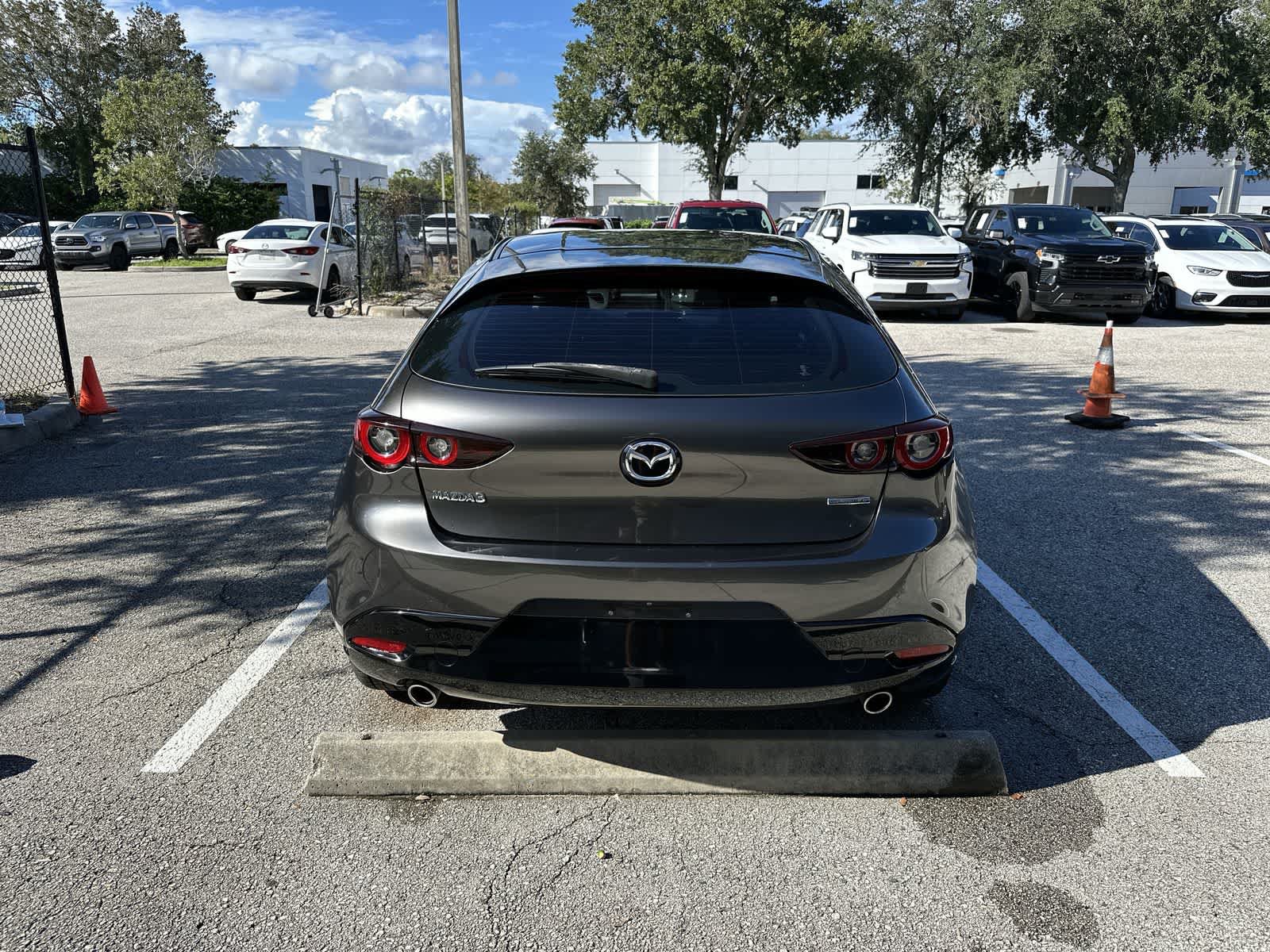 Used 2022 MAZDA MAZDA3 s FWD image 7