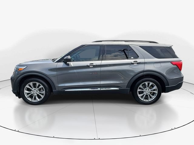 Used 2023 Ford Explorer XLT w/ Equipment Group 202A RWD image 8