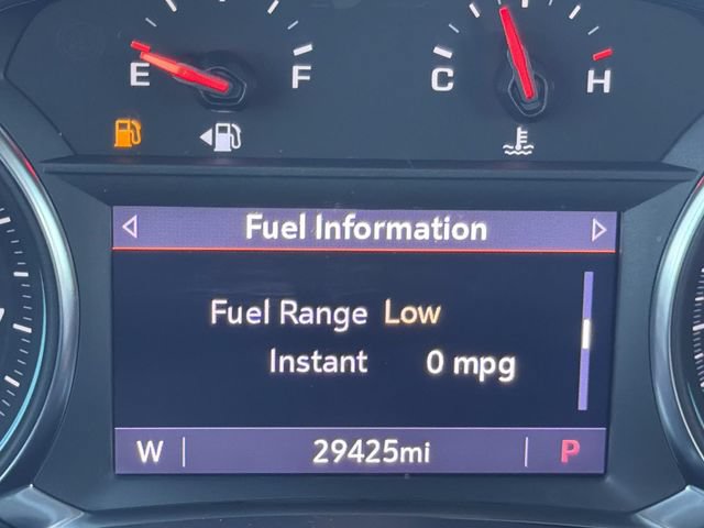 Used 2023 Chevrolet Equinox RS w/ RS Leather Package FWD image 32
